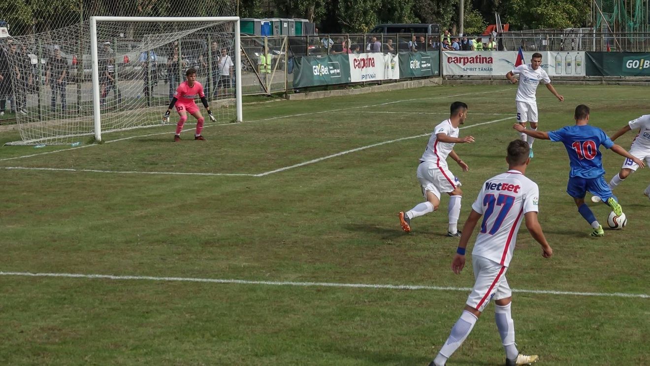 FOTO | Moment rar petrecut în războiul dintre FCSB și Steaua! Imaginea surprinsă de ProSport la ultimul meci jucat de cele două în Ghencea