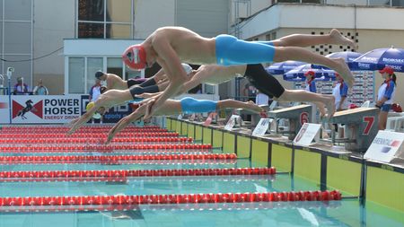 Ziua a patra pentru Naționalele de Înot. Ilie Năstase și Cristian Țânțăreanu au înmânat premii câștigătorilor