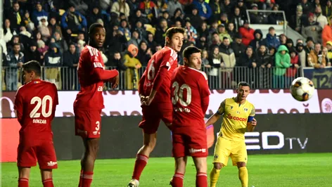 Petrolul Ploiești – FC Botoșani 1-2, în a 7-a etapă a play-out-ului din Superliga. Moldovenii câștigă trei puncte de aur pe „Ilie Oană” și reușesc să iasă din zona roșie a clasamentului