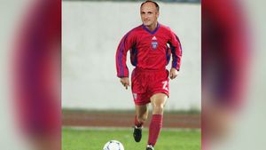 Florin Talpan, așa cum n-a mai fost văzut vreodată! Ce făcea în seara de 7 mai 1986 și ce poreclă fabuloasă avea: „Mi se spunea «Lăcătuș». Am vrut să dau probe la Steaua” | EXCLUSIV