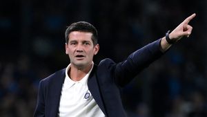 Nota primită de Cristi Chivu după Napoli – Inter 3-1. Italienii nu l-au iertat: „A plătit pentru asta!”