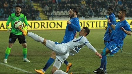 Iordănescu: "Trebuie să adunăm puncte, suntem cu sabia deasupra capului". Cum explică înfrângerea cu CS U Craiova