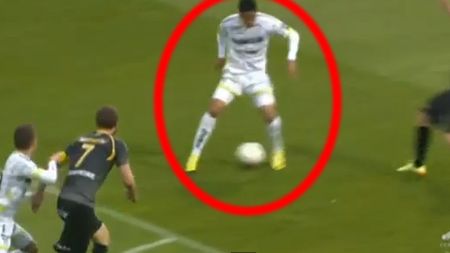 "Driblingul ăsta e din altă lume" VIDEO - "Puștiul minune" al Belgiei a înscris de Paște, după o trecere cum nu s-a mai văzut