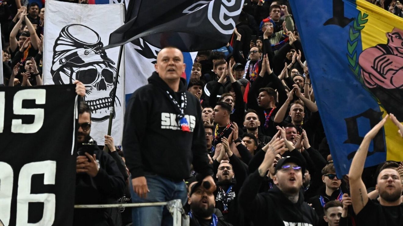 Reacția liderului Peluzei Nord FCSB, despre scandalul eşarfelor vândute la meciul cu Rangers. Gheorghe Mustață a rupt tăcerea: "Nu vrei, du-te la Tribuna 2”