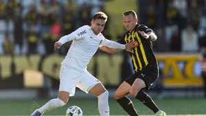 Hacken - CFR Cluj 7-2, în prima manșă a play-off-ului UEFA Conference League. Echipa lui Dan Petrescu, rușine istorică la Goteborg! Suedezii au marcat șapte goluri în poarta lui Otto Hindrich și au îngenuncheat vicecampioana României