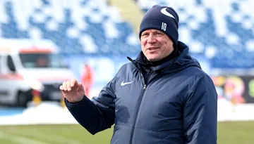 Simplă formalitate? Iașiul întâlnește ”lanterna roșie” a Ligii 2, dar antrenorul Tibor Selymeș suflă și-n iaurt! Surprize pentru femeile prezente la meci