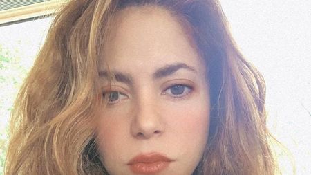 „Gerard nu îmi dă voie să zic aceste lucruri în public”. Shakira rupe tăcerea despre soțul ei, Gerard Pique, și dezvăluie calvarul fizic prin care trece!