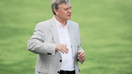 "Uefa nu o vrea pe Unirea!"