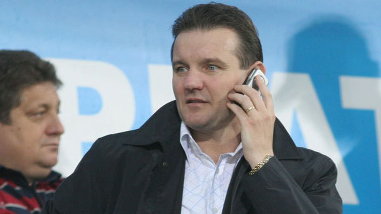 Zotta, prins cu mâța-n sac! Acum două zile: "N-am discutat cu nimeni de la Vaslui, e o invenție" /** Astăzi: "L-am sunat pe Lucian Sânmărtean, dar n-am mințit niciodată"