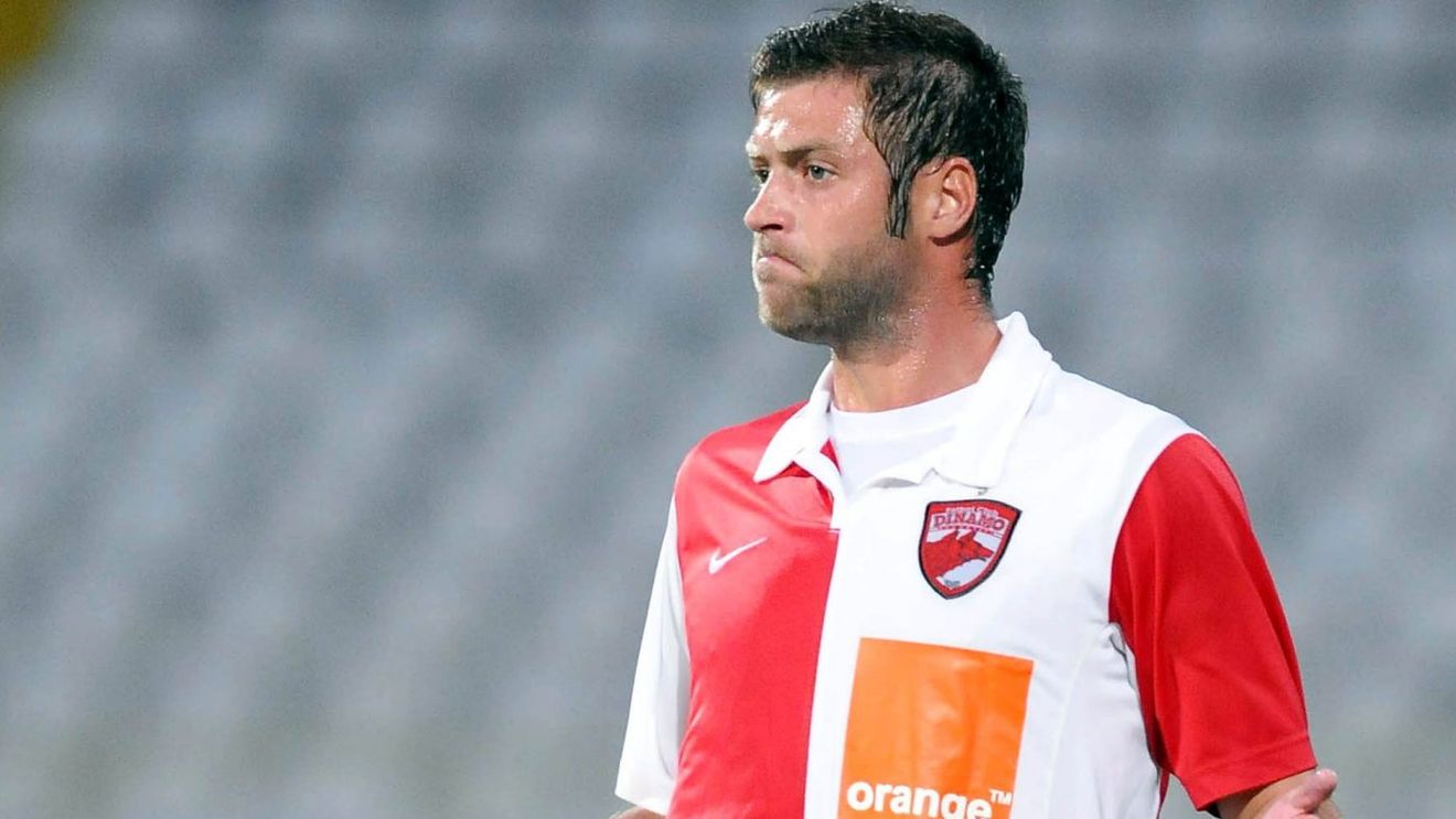 Cristi Pulhac, dezvăluiri fabuloase din perioada petrecută la Dinamo: „Eu cu Torje, în cameră, ne mai luam dulciuri!” + Cum a ajuns să stea pe un coș de gunoi, de frica lui Giani Kiriță