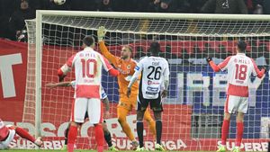 Lovitura de senzație pe care Emil Boc o pregătește în secret la U Cluj. Transfer din Serie A pentru titlu