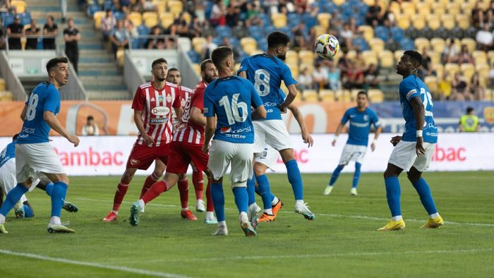 Farul - Sepsi 0-1. Eșec pentru Gică Hagi în Supercupa României! Liviu Ciobotariu, debut cu dreptul