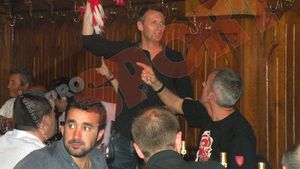 FOTO** Craioveanu le-a făcut cunoștință lui Kiko și Fernando Morientes cu mâncarea românească!** Fostul internațional se declară fan Athletic :)