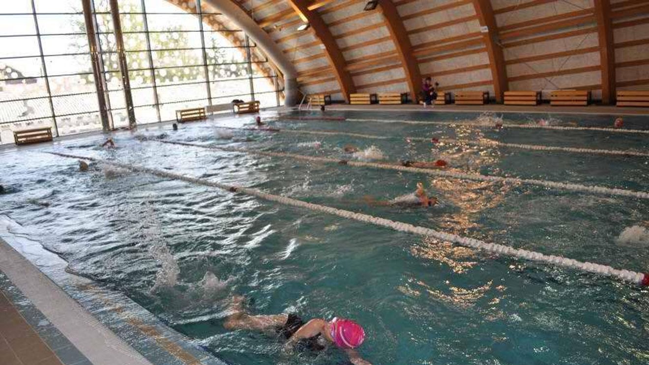 Bazin modern inaugurat într-un oraș din România cu doar 12.000 de locuitori