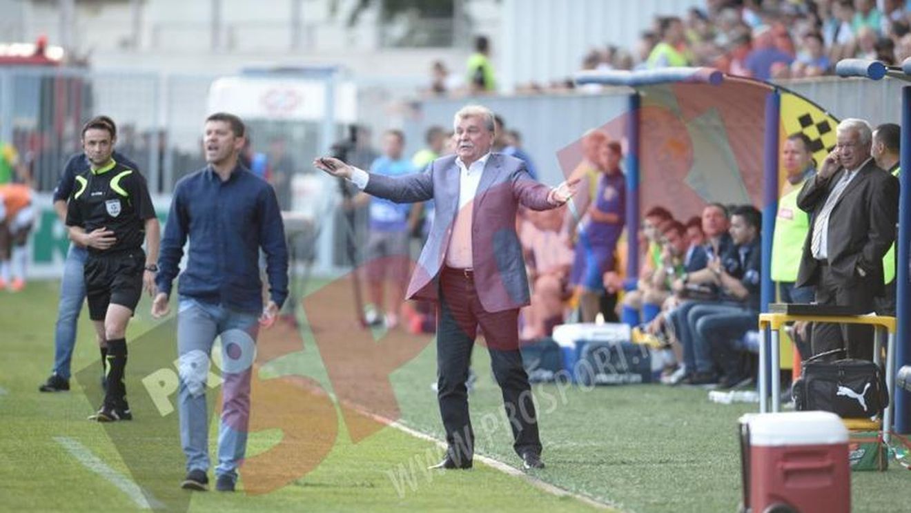 Isăilă își felicită jucătorii: "Suntem mulțumiți pentru acest punct! Ne dorim locul 2 și Cupa"