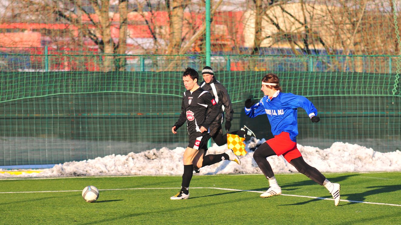 Unirea mizează pe 7 juniori** Veteranii îi ajută cu sfaturi