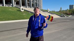 Sorin Răducanu, show la Arena Națională după ce a fost interzis la alegerile FRF! Mesaj dur pentru Răzvan Burleanu: „Ceaușescu reales!” | FOTO & VIDEO EXCLUSIV