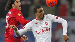 Steaua, 'răzbunată' de Eden Hazard :)** Gluma care l-a făcut pe Chadli să TRANSPIRE