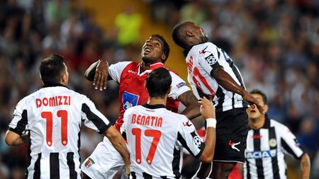 A plecat în șuturi din Liga I, acum scrie ISTORIE în Ligă: și-a calificat echipa în grupe!** "Nenorocitul câștiga 1,4 milioane de euro pe an, ne-a ruinat! I-aș fi dat bani să plece"