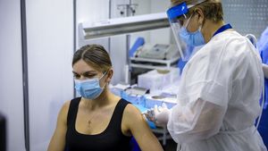 Simona Halep, dată ca exemplu în lumea tenisului după ce s-a vaccinat! Naomi Osaka & Co au reacționat surprinzător: „Nu mă vaccinez înaintea celor vulnerabili!"
