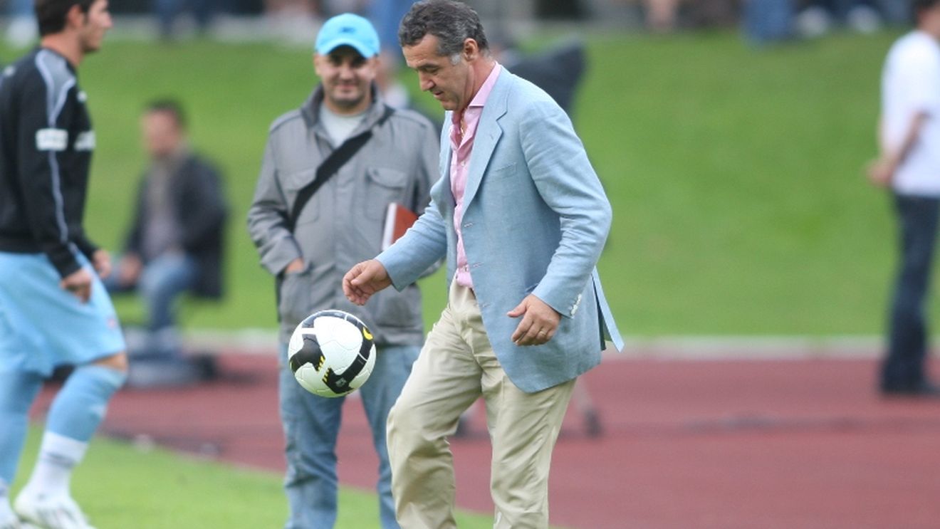 Gigi Becali, prezent din nou la antrenament: **"Ajut echipa, o să avem iar rezultate!"