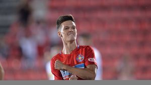 13 milioane de euro pentru Man! Clubul care a pus banii pe masă pentru "perla" FCSB, dar Becali nici n-a vrut să audă