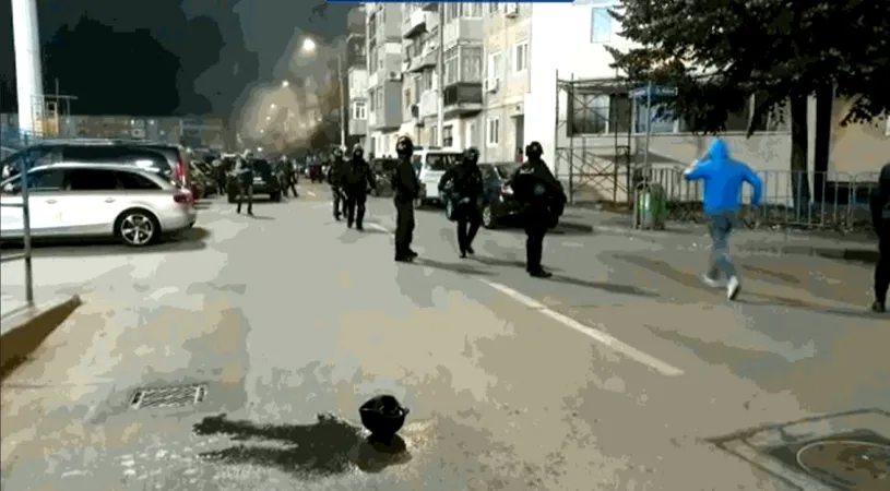 Anunțul Jandarmeriei după incidentele cu ultrașii Craiovei! Ce sancțiuni au primit fanii olteni