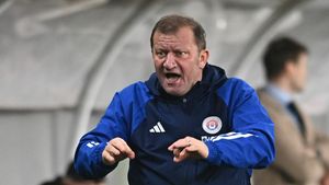 Dorinel Munteanu și-a aflat pedeapsa după gestul deplasat de la meciul cu Dinamo! Decizia finală luată de Comisia de Disciplină