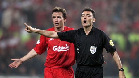 România-Franța, arbitrată de Mejuto Gonzalez