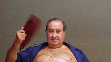 Fotbalist român, amintire incredibilă cu celebrul Jesus Gil y Gil. „Folcloriste” și o valiză cu dolari pentru trucarea unui meci din Cupa UEFA. „Gata, băieți, ajunge, la culcare!”