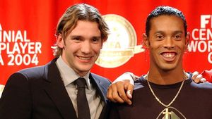 Galliani: "Ronaldinho și Shevchenko sunt ai Milanului"