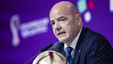 Preşedintele FIFA a reacționat după moartea lui Emeric Ienei. Mesajul lui Gianni Infantino despre „legenda clubului Steaua Bucureşti”