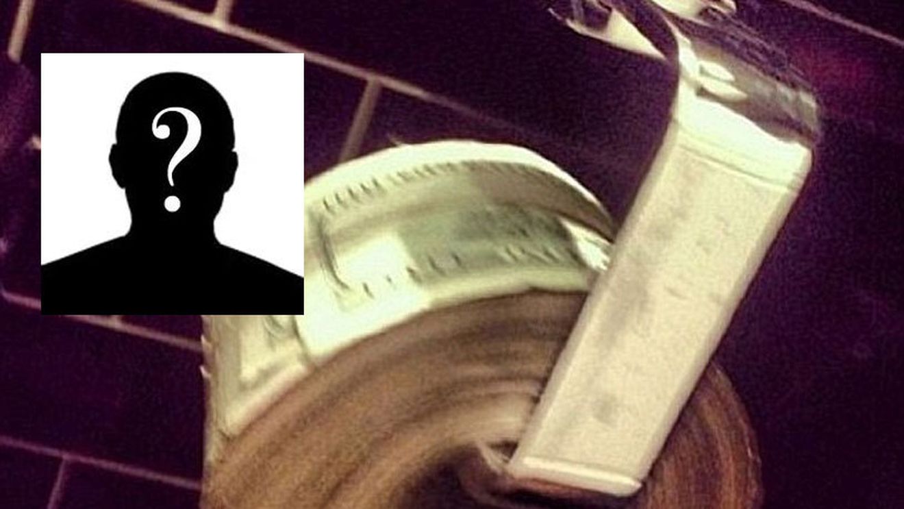 FOTO: Un superstar a șocat cu pozele puse pe net! "Asta fac eu, cât voi mă urâți!" 