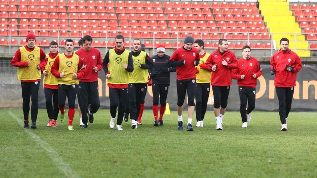 Deținuți de lux!** "Câinii" intră de azi la Săftica și nu știu când mai ies!