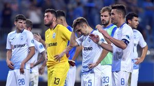 Lovitură pentru Universitatea Craiova! Oltenii vor rămâne fără un jucător de bază: „Vom încerca să-l readucem în Italia”