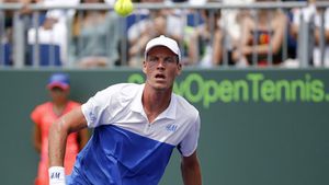 Tomas Berdych a câștigat turneul demonstrativ de la Hua Hin 