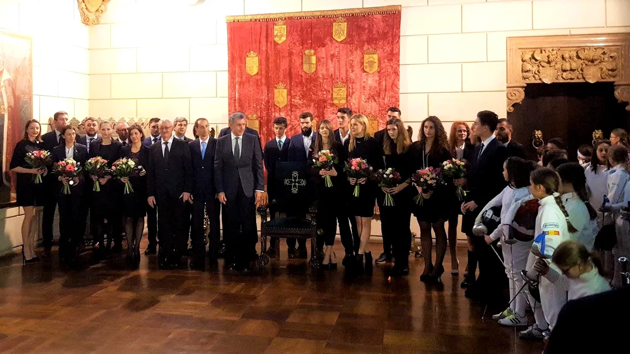 FOTO | Scrima s-a încoronat regina sportului într-o gală la Palatul Elisabeta. Scrimerii români au fost premiați pentru performanțele din 2016. Promisiunea lui Covaliu