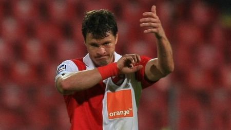 "Nu știu ce să spun despre oferta lui Terek! Mă voi gândi când aflu ceva clar!"