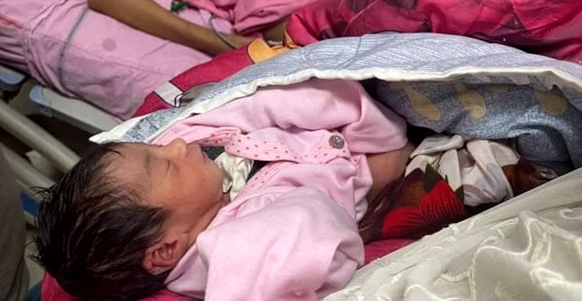 O femeie aflată în comă de șapte luni a născut o fetiță. Proaspăta mămică nu și-a văzut niciodată copilul