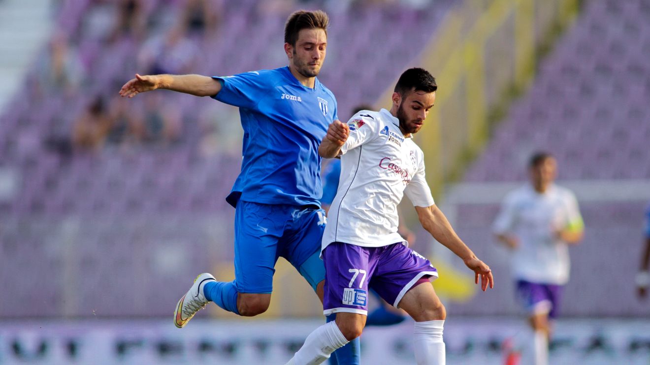 Becali a mai ratat un transfer! Șefii clubului din Liga 1 care au "fugit" de la negocieri când au văzut propunerea făcută de vicecampioană: "Nu avem nevoie de rezervele lor!" Ce oferea FCSB pentru înlocuitorul lui Adi Popa