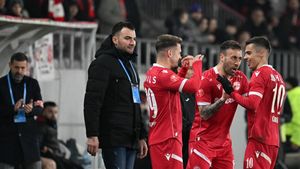 S-a terminat! Dinamo l-a dat afară pe fotbalistul cu un CV impresionant: „Din păcate, s-a încheiat”