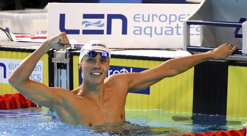 David Popovici s-a calificat în semifinalele probei de 200 de metri liber la Campionatele Europene de la Roma! Românul se apropie de o nouă performanță istorică | UPDATE: Rezultatul de la 4x100 de metri