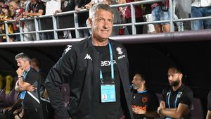 Cristiano Bergodi se pune bine cu fanii înainte de Rapid - Farul: „Trebuie să îi ascultăm pe suporteri și să dăm totul!”