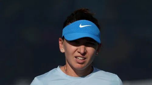 Imagine dură cu Simona Halep, întinsă pe jos