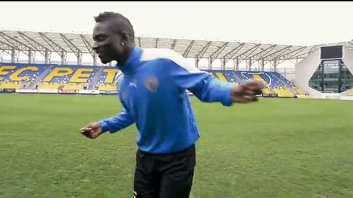 VIDEO: Pires, Pecanha, Camara și Leonard Doroftei sunt "Happy in Ploiești"