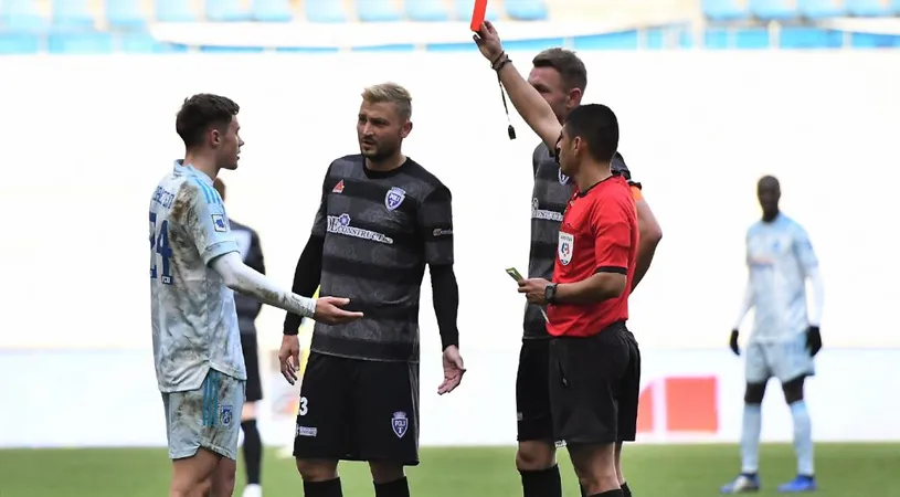 Valentin David, siderat de arbitrajul plin de greșeli al lui Andrei Țiții din ”FC U” Craiova - ASU Poli: ”Am mai jucat fotbal, am mai antrenat în anumite locuri, dar așa ceva nu am mai văzut niciodată!”