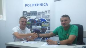 Un nou transfer în Copou. Danu Spătaru a semnat pe doi ani cu CSM Poli Iași