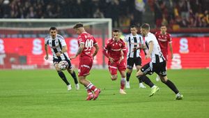 Dinamo București – U Cluj 1-3, în etapa 9 din play-off-ul Superligii. Ardelenii au făcut remontada în 10 oameni