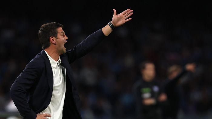 Chivu, fază cu scandal în Napoli – Inter. A durat 4 minute până a venit decizia VAR: verdictul specialistului!