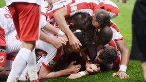 "Dacă vreți o veste bună..." VIDEO EXCLUSIV Dezvăluirea lui Giani Kiriță. Ce a vorbit fostul căpitan al lui Dinamo cu Cosmin Contra și cum vede lupta la titlu